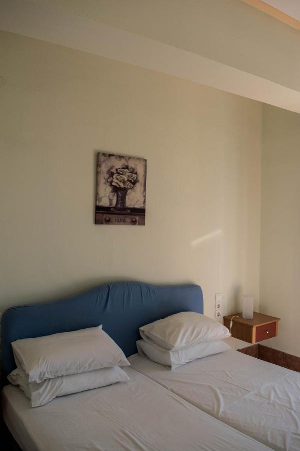 Mirtia Hotel Pefki  Exteriör bild